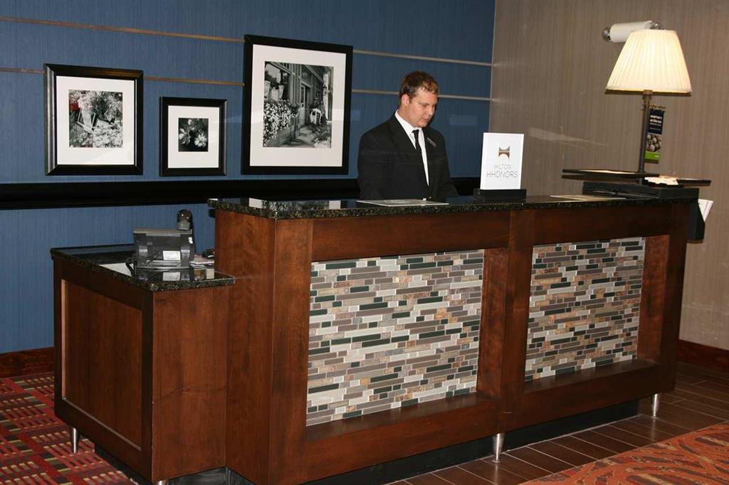 Hampton Inn Chicago-Carol Stream Dalaman gambar